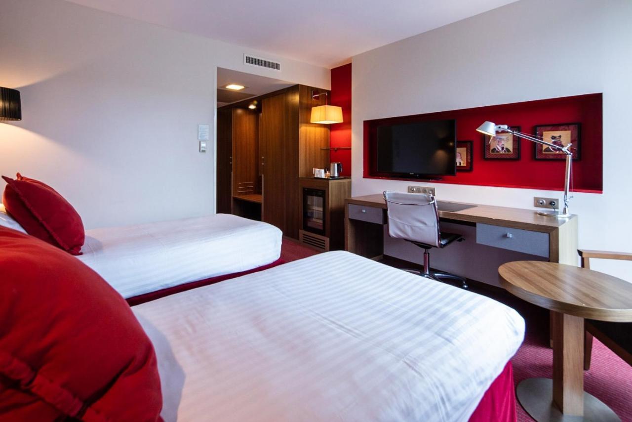 คราวน์ พลาซา มงเปลิเย โกรุม Hotel มงต์เปอลิเยร์ ภายนอก รูปภาพ